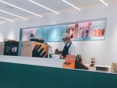 -星巴克臻选(上海淮海百盛购物中心店)