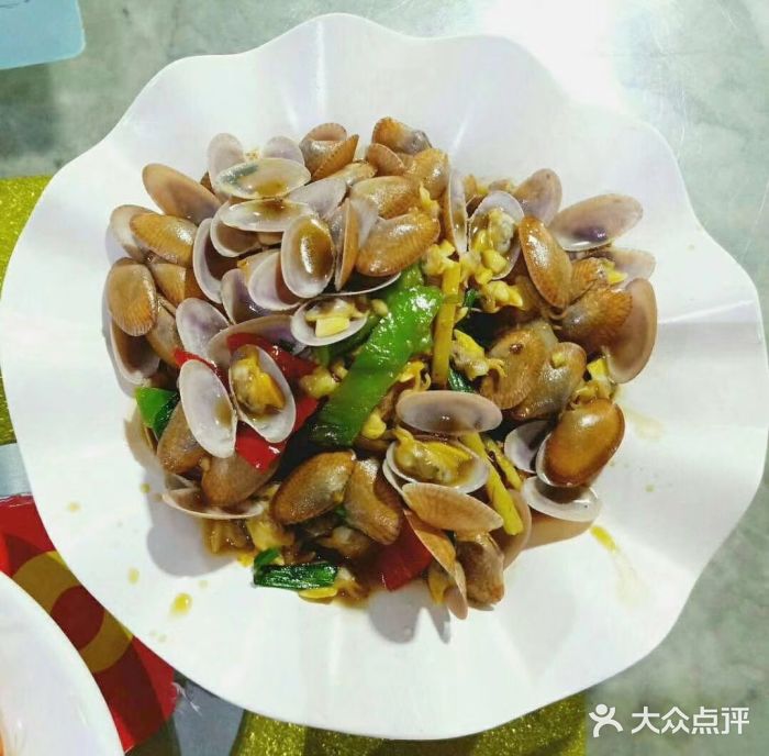 亚龙湾8号(丁村万人海鲜广场店)图片