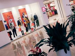 -优衣库(石家庄裕华万达广场店)