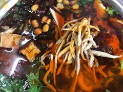 -老五鸡丝豆花面粉(瑞金北路68号院店)