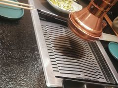 -臻牛烤肉