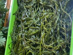 -钢管厂五区小郡肝串串香(蜀都万达店)