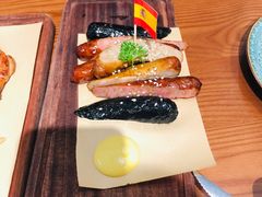 香肠拼盘-CRAZYONES西班牙海鲜饭(上海美罗城店)