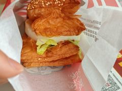 -肯德基(鲁迅路店)