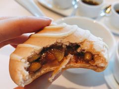 红乳松子叉烧酥皮包-龙景轩(香港四季酒店)