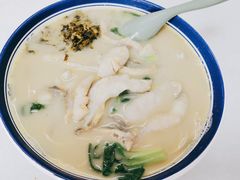 招牌黄鱼面-明呈黄鱼面馆(斜土路店)