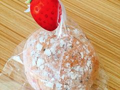 -巴黎贝甜(大宁国际商业广场店)