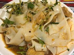 新疆凉皮子-丝路香妃清真餐厅·新疆菜