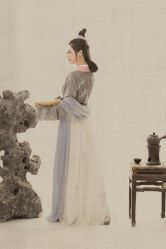 -九月鹰飞汉服摄影工作室