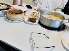 -煲王粤菜餐厅(中侨中心店)