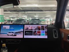 -理想汽车(世纪汇店)