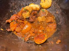 -鱼窝棚柴火铁锅炖(富山屯店)