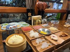 -银米·云南传统过桥米线(双廊黑金冠店)