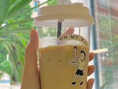 冰摇花生拿铁-研途咖啡馆(健康路店)
