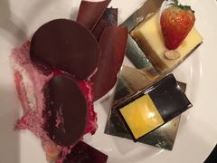 -富力希尔顿酒店·地阔自助餐厅