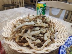 -江城燕子大排档(江汉路步行街店)