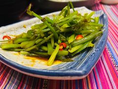 水性杨花-香巴拉云南餐厅(华莱坞店)