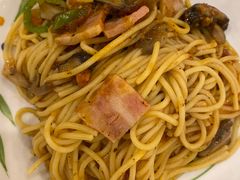 -萨莉亚意式餐厅(特力时尚汇店)