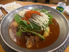 -喇喇排骨火锅·传统韩式脊骨汤(望京西园总店)