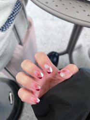 -芊屿芊浔美甲