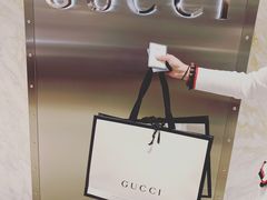 -文艺复兴百货(米兰大教堂广场店)