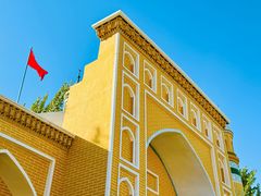 -艾提尕尔清真寺