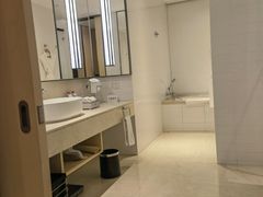 -国际青年会议酒店