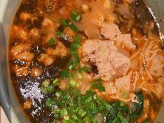 小锅米线-胡麻(静安嘉里店)
