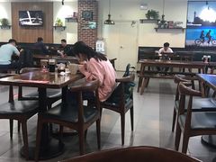 大堂-李先生牛肉面大王(合肥火车站出站口店)