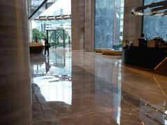 -星巴克(港汇1号办公楼店)