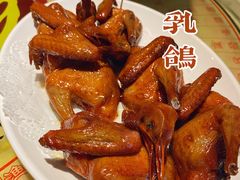 招牌烤乳鸽-石岐佬中山菜馆(张溪店)