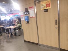 -麦当劳(郑州东高铁站店)