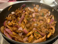 招牌胡须佬鸡煲-胡须佬鸡煲四季火锅店(石厦西村直营店)