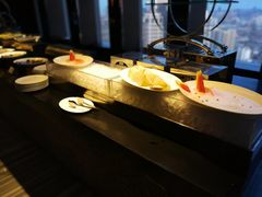 -唐拉雅秀酒店-西锦汇空中BBQ·思创餐厅