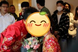 -红馆妆造(中央大街店)