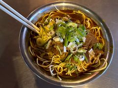 -薛记襄阳香辣牛肉面(平安路店)