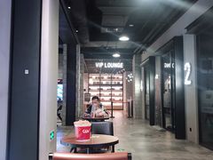 -CGV影城(滨江天街IMAX店)