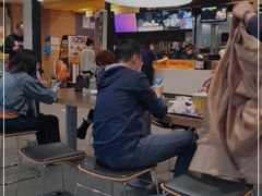 -麦当劳(世界城广场店)