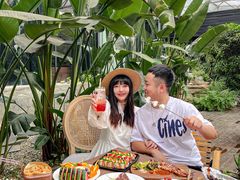 -桉树林A coffee 森林餐厅(三圣乡店)