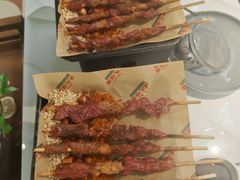 -洪氏嗨捞·广东猪肚鸡·椰子鸡火锅(西咸万象城店)