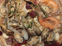 -喝丢一只鞋海鲜烧烤·海肠捞饭(市场店)