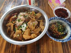 -胖子水煮(铁路三村无任何分店)