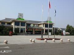 -藁城北服务区-停车场