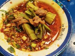 -马路边边串串香形象店(磐石路店)
