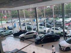-北京宝诚宝马4S店