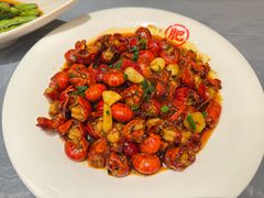 -肥肥虾庄·金牌油焖大虾(东湖欢乐谷店)
