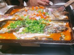 -夯鱼烤鱼·尔滨地标美食(国展店)