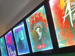 -荒岛实景沉浸密室(江汉路1店)