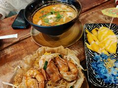 -Pad Thai Kratong Thong by ama