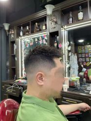 -Barber潮先生男士理发店